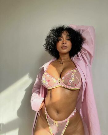Pink_besos