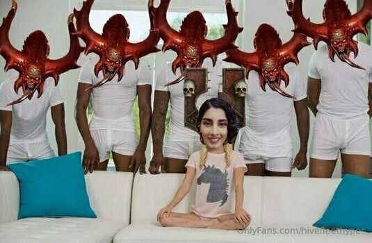 pinkhivequeen