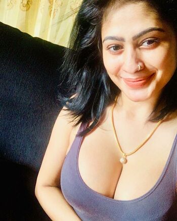 Piumi Hansamali