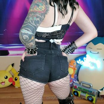 Pkmnmasterholly