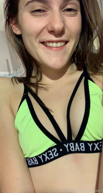 poohpeaches11