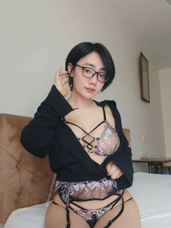 Poon Wrunya