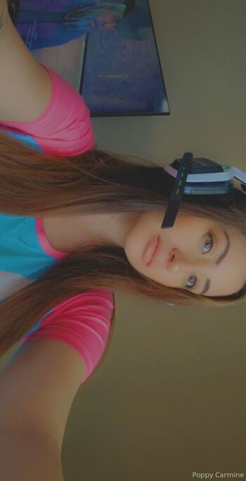 poppycarminexxx
