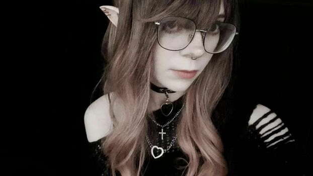 Porcelain Ghoul