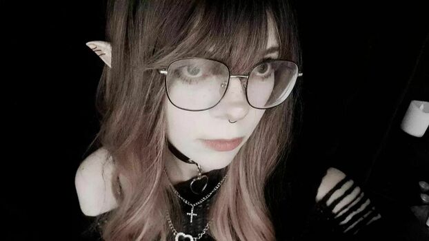 Porcelain Ghoul