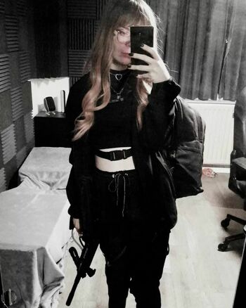 Porcelain Ghoul