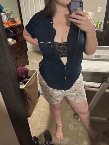 preg_mom_of_twins