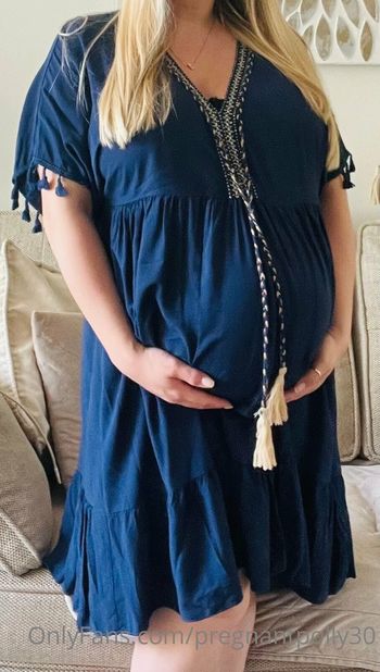 pregnantpolly30