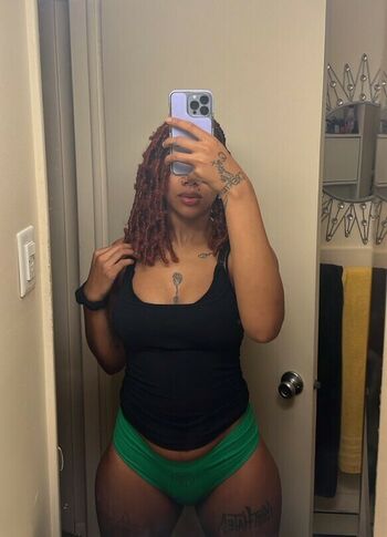 Prettyfacelashay