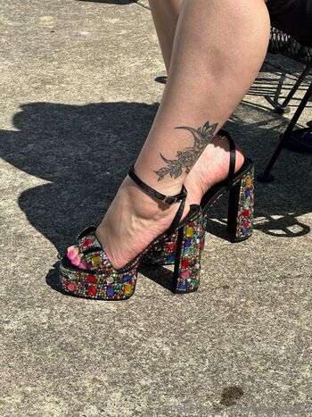 prettyyheelz