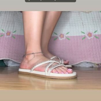 prii_feet