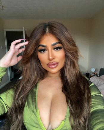 Priya Yasmin X