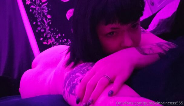 pumpkinprincess555