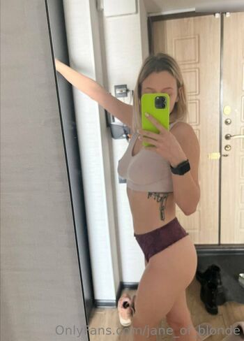 pussycat / jane_of_blonde