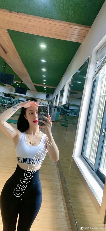 俏妞qiaoniuTT