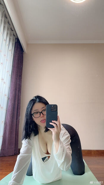俏妞qiaoniuTT
