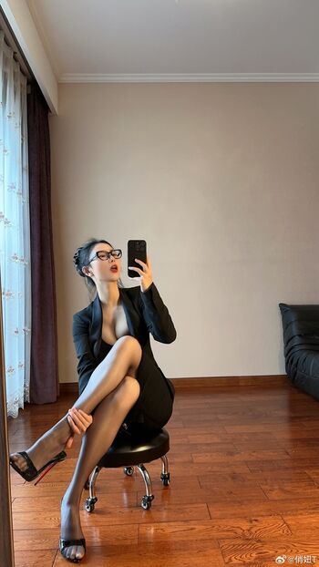 俏妞qiaoniuTT