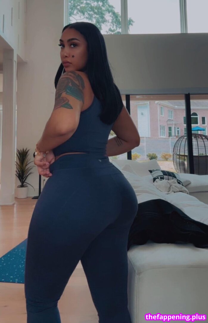 Queen Naija
