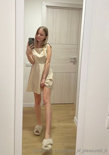 queen_of_pleasure0_0