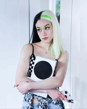 Queen Tofu