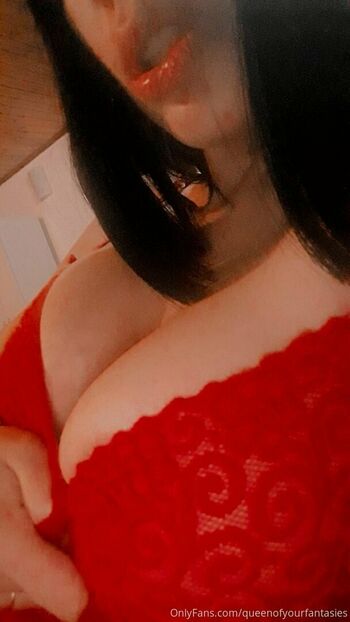 queenofyourfantasies