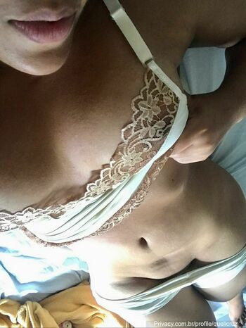 Queli Cruz