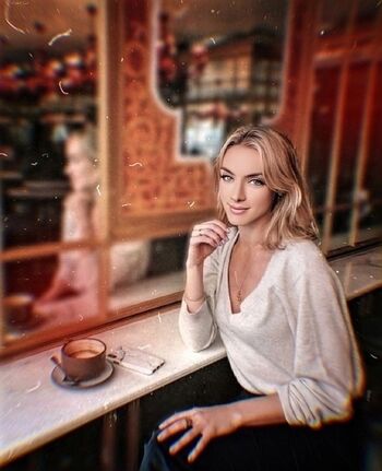 Rachel Skarsten