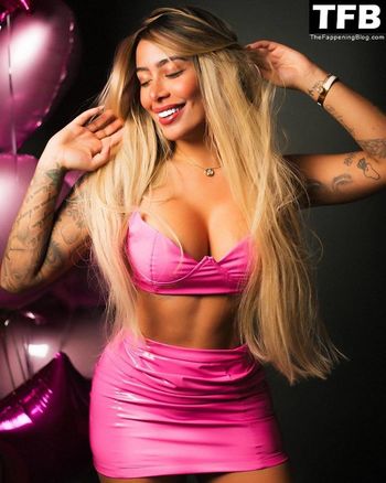 Rafaella Santos