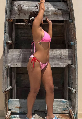 Raina Morris
