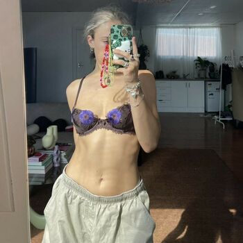 Raregirl96