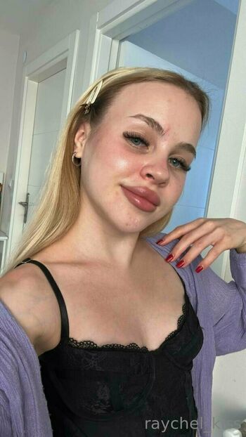 raychel_kiss