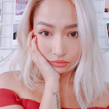 React GirlsYT