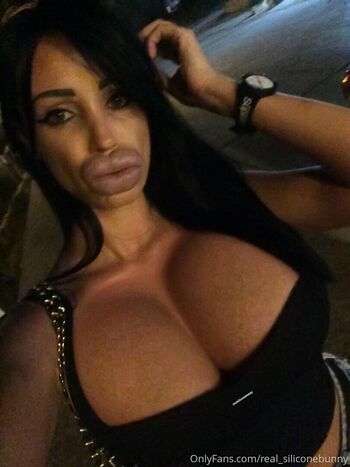 real_siliconebunny