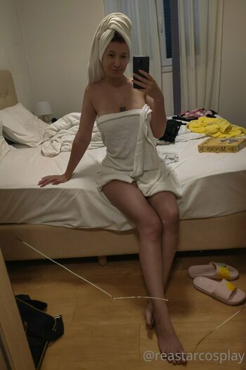 reastarcosplay