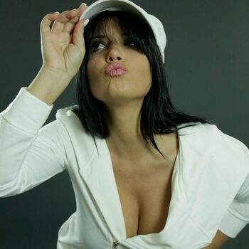 Rebeca Linares