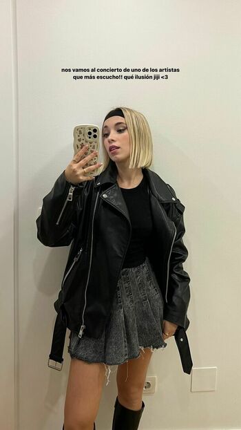 rebecastones