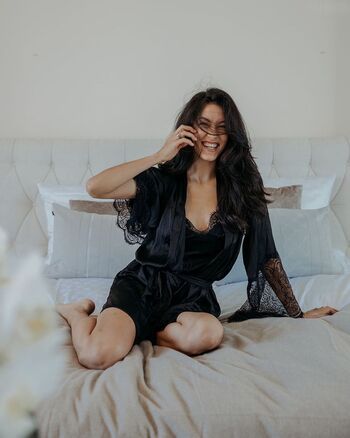 Rebecca Mir