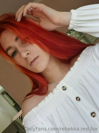 rebekka.red.fox