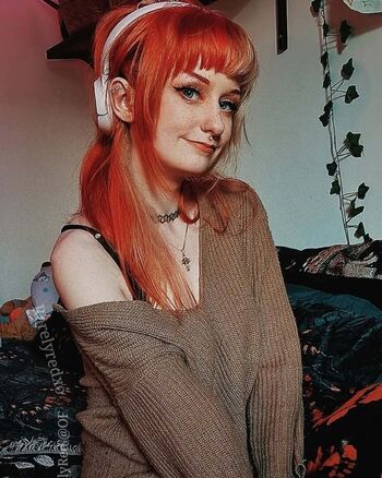 Recklesslyred Rarelyredox