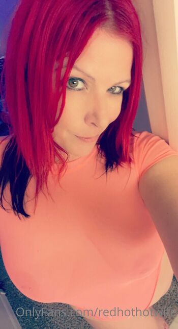 redhothotwife