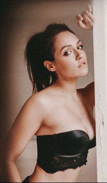 Regina Hixt