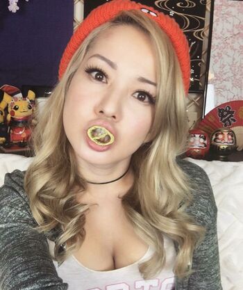 Reina Scully