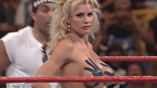 Rena Lesnar