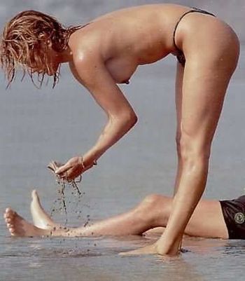 Rhona Mitra