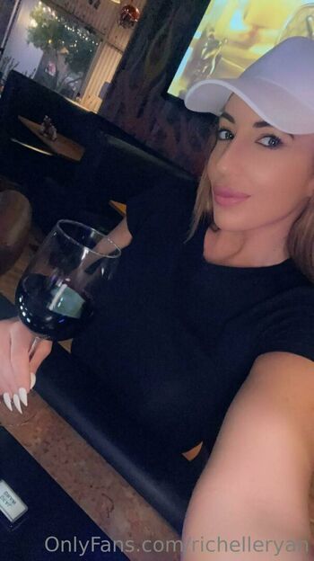 richelleryan