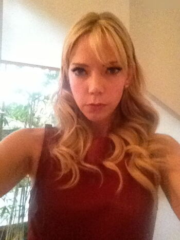 Riki Lindhome