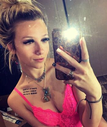 rikki_bell