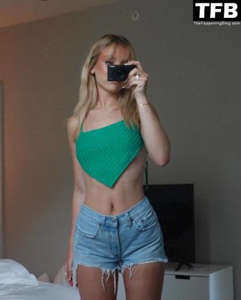 Riley Hubatka