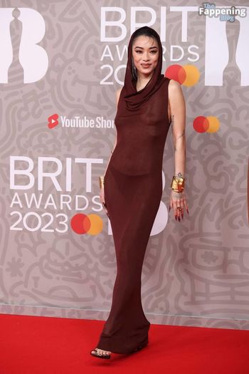 Rina Sawayama