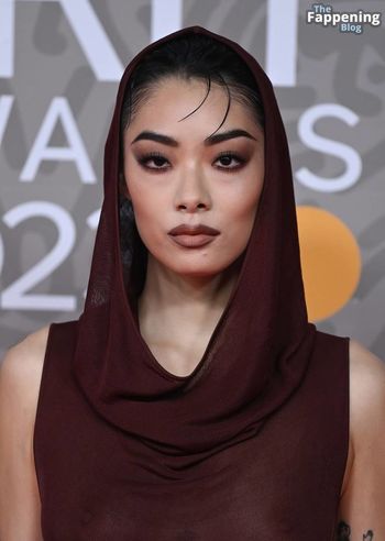 Rina Sawayama
